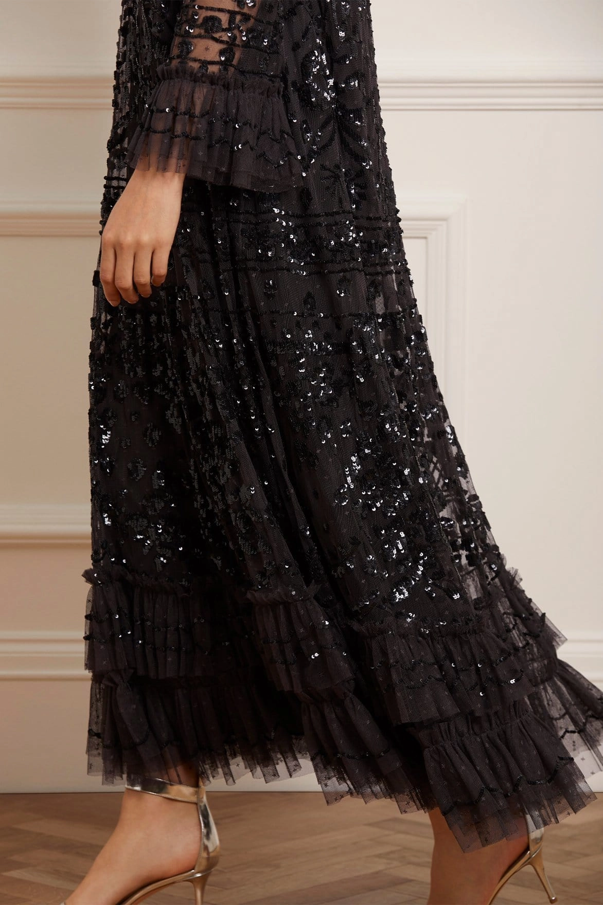 soft look Celia Long Sleeve Ankle Gown