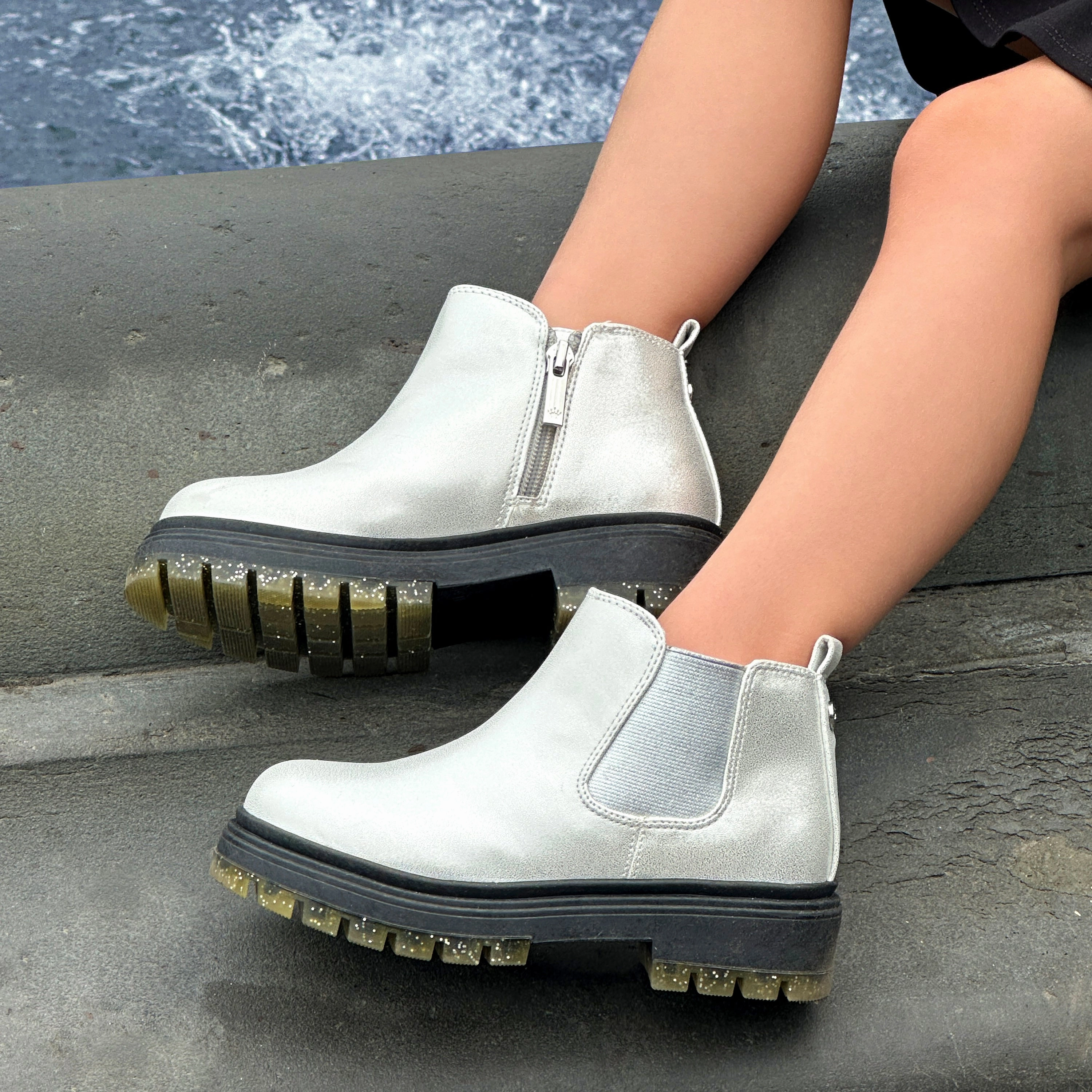 Padded collar PRISILA-SILVER