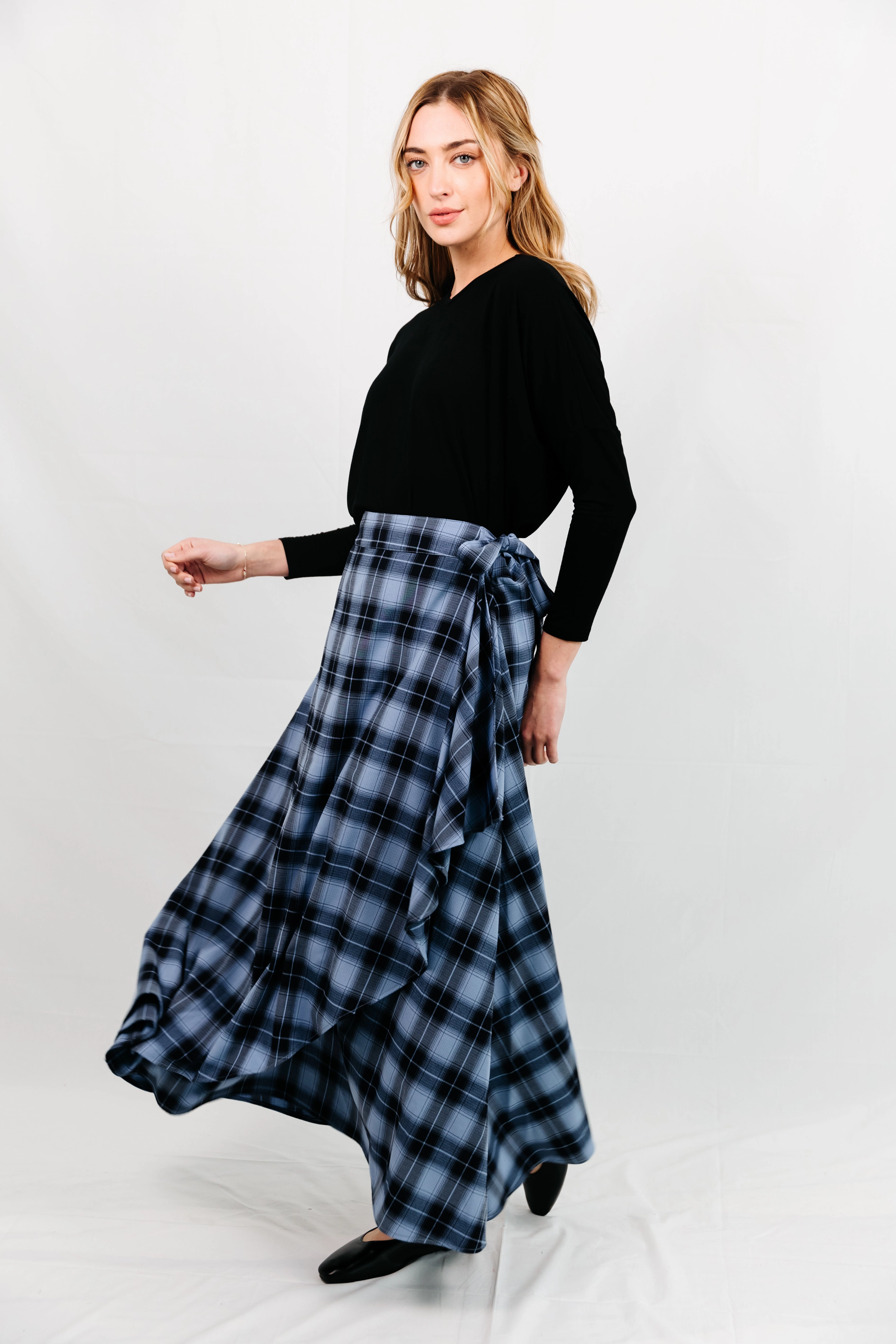 Rumi Plaid Maxi Skirt Hip Skimming