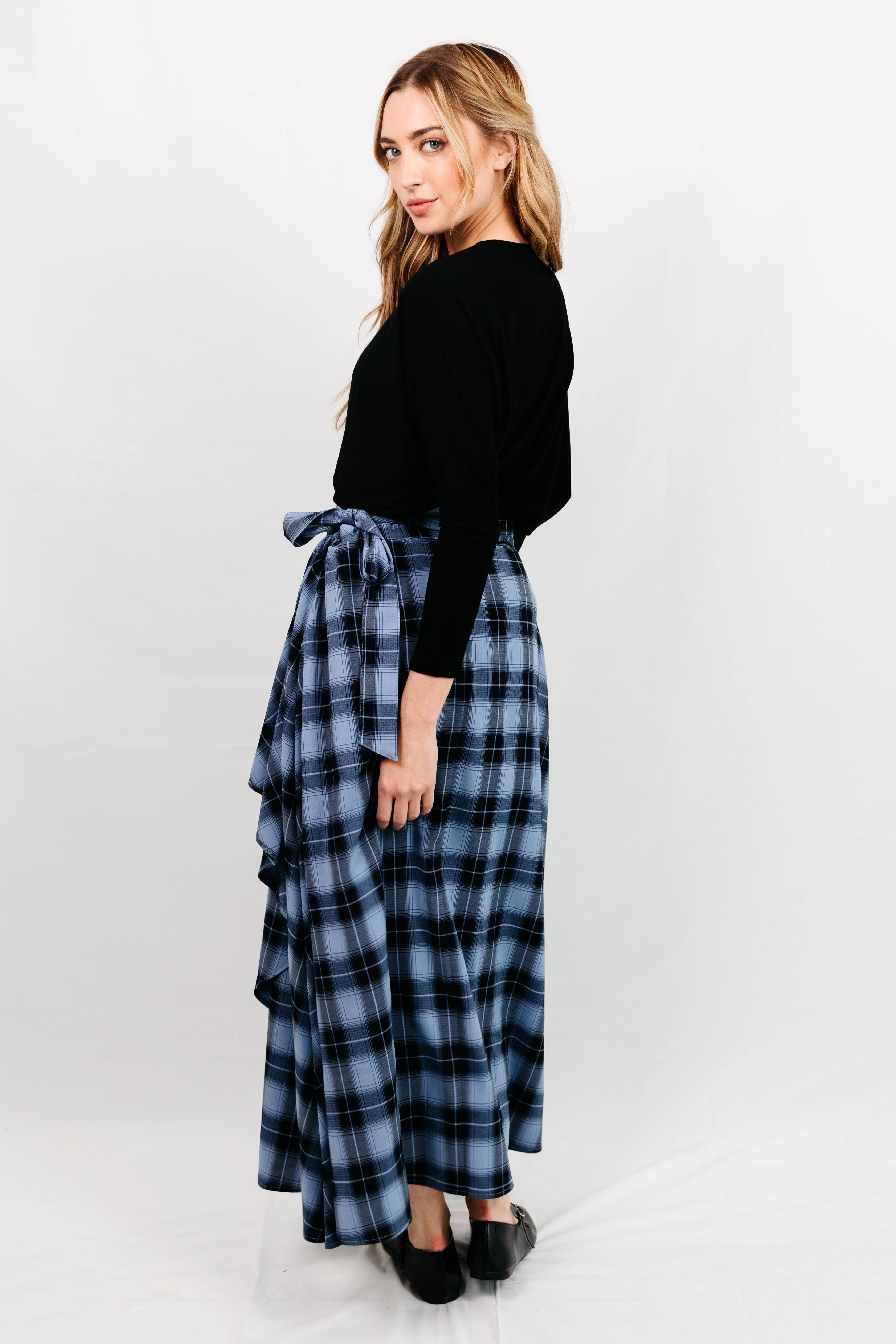 Rumi Plaid Maxi Skirt garden party