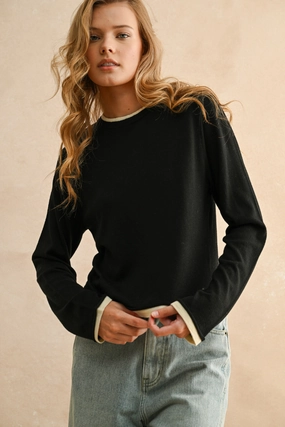 OdorResistant Treatment CushionedSupport Leona Layered Top in Black