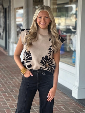 Floral Printed Ecru Pullover Sweater Stretch Fabric Friction Resistant Edges