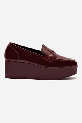 Comfort Heel Matte Base Suki Flatform Loafer In Burgundy Box Leather