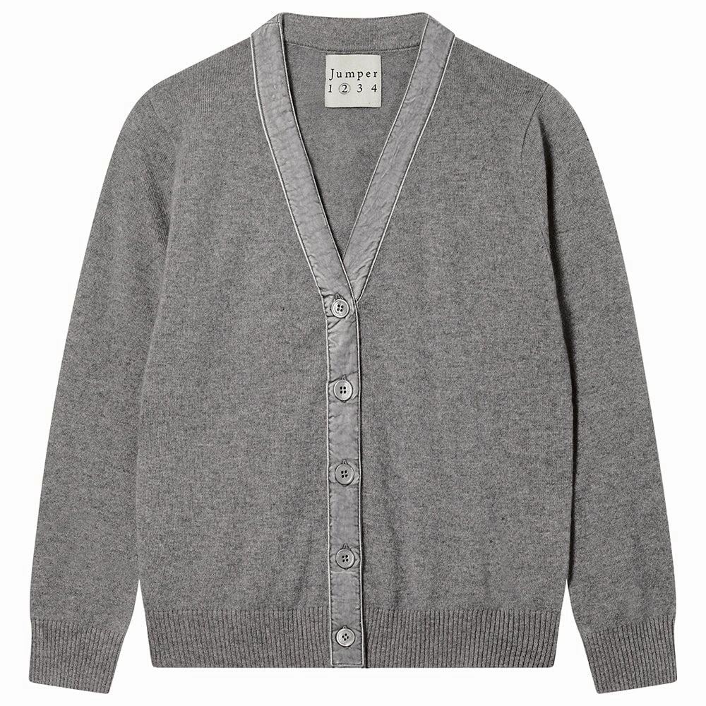 Soft touch finish Layered Collar Structure Velvet Little Cardigan Cloudy