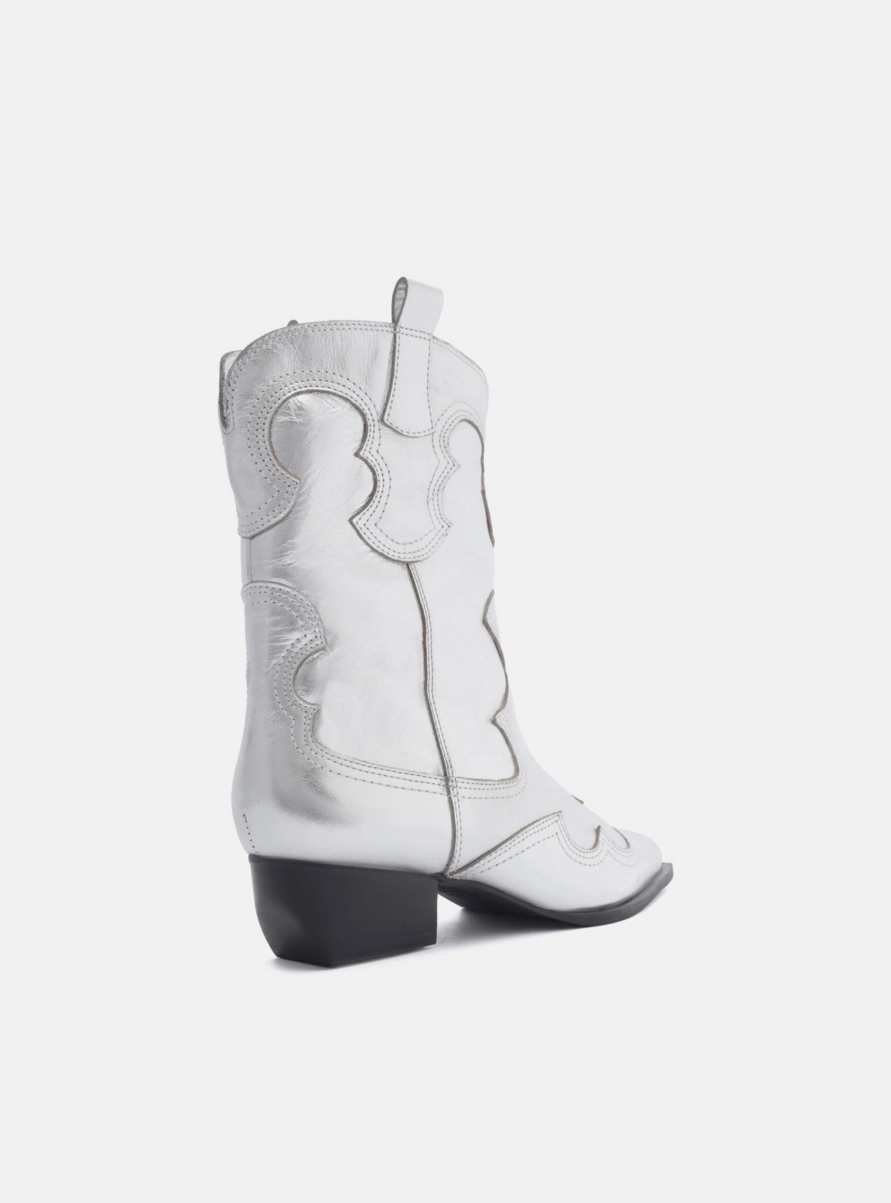 Giovanna Leather Block Boot Thermal Core Weekend Wanderer Elastic Band