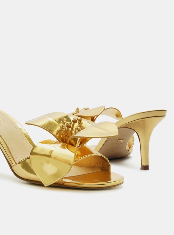 Fiori  Stiletto Sandal Shore Play Outdoor Flats