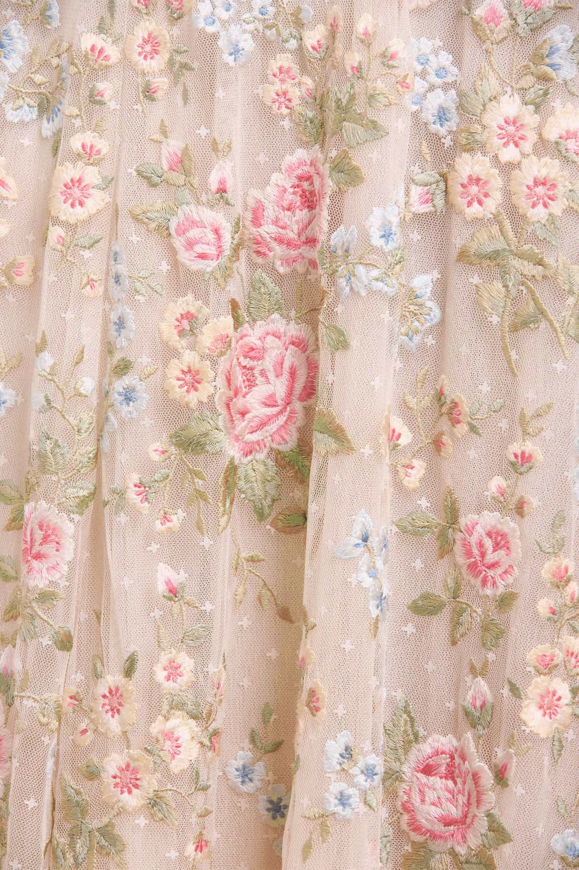 Free Shape Antoinettes Floral Round Neck Ankle Gown