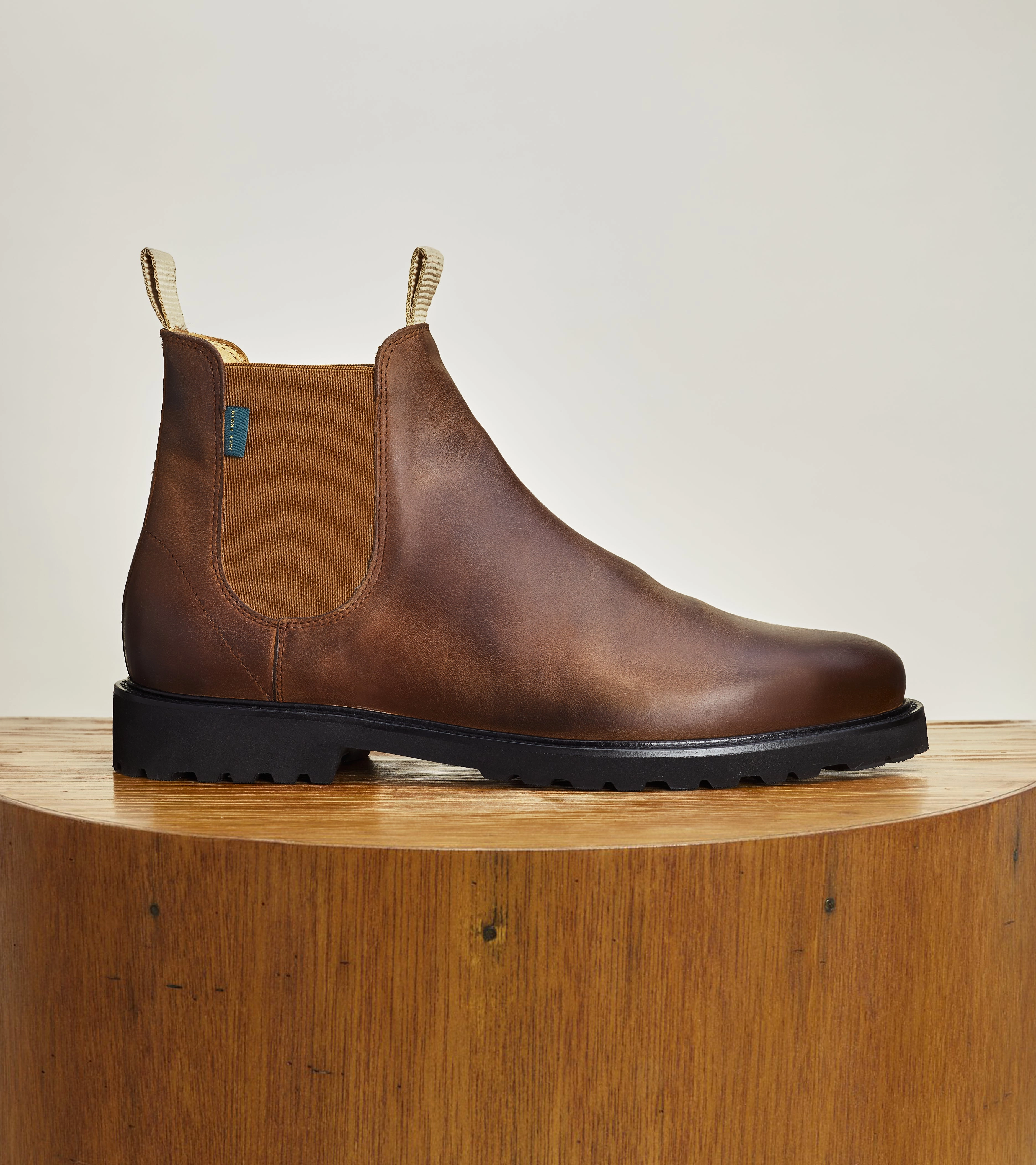 Memory Foam Airport Travel Anti Odor Outdoor Explorers Ollie