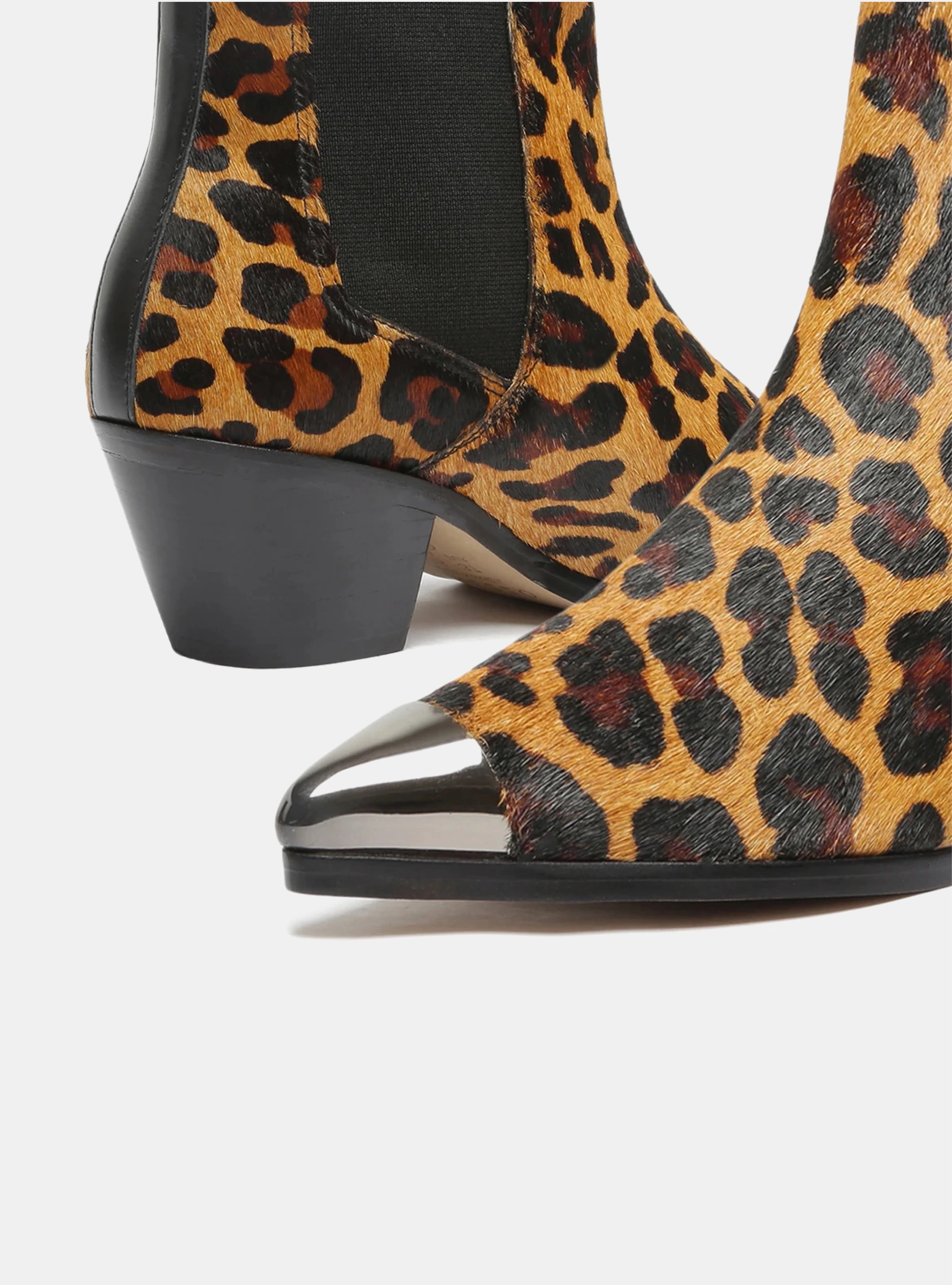 Alana Leather Chelsea Bootie Outdoor Essential Padded Interior Rough Terrain