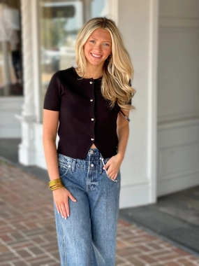 Short Sleeve V-Neck Vest in Black RubberizedGrip