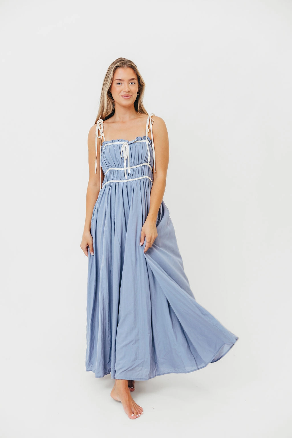 All-Day Wear Hilsy Cotton Blend Contrast Trim Maxi Dress in Elemental Blue