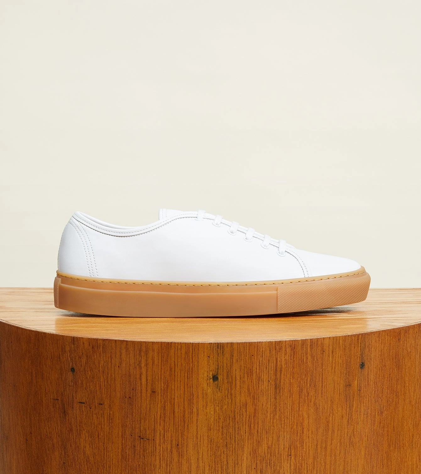 Holly Light Bounce Day Out