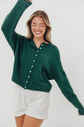 Piper Cardigan in Forest Green NonIrritating AbrasionResistant Surface