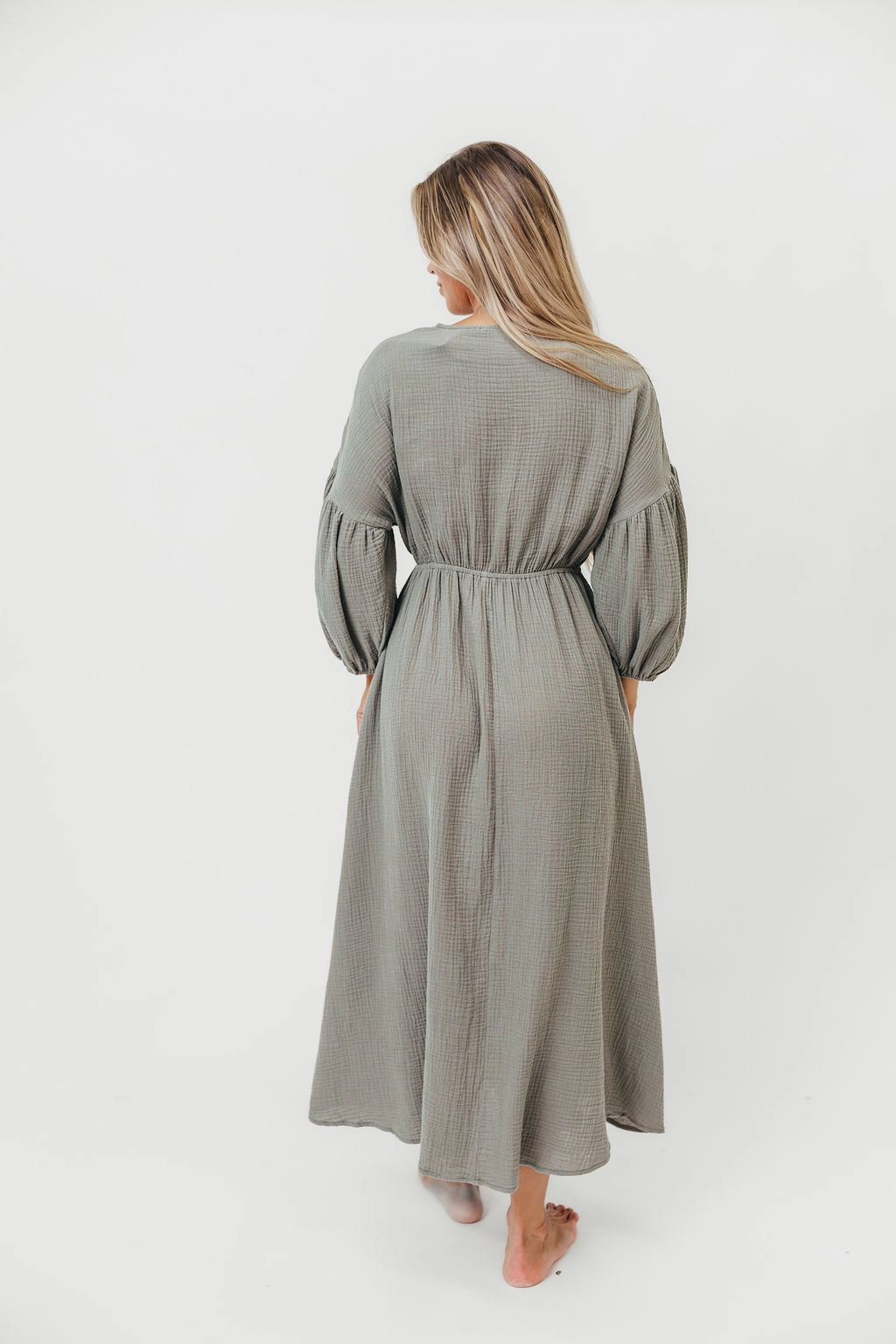 Raglan-Sleeve Tailored Piece Hunter 100% Cotton Gauze Midi Dress in Dry Sage