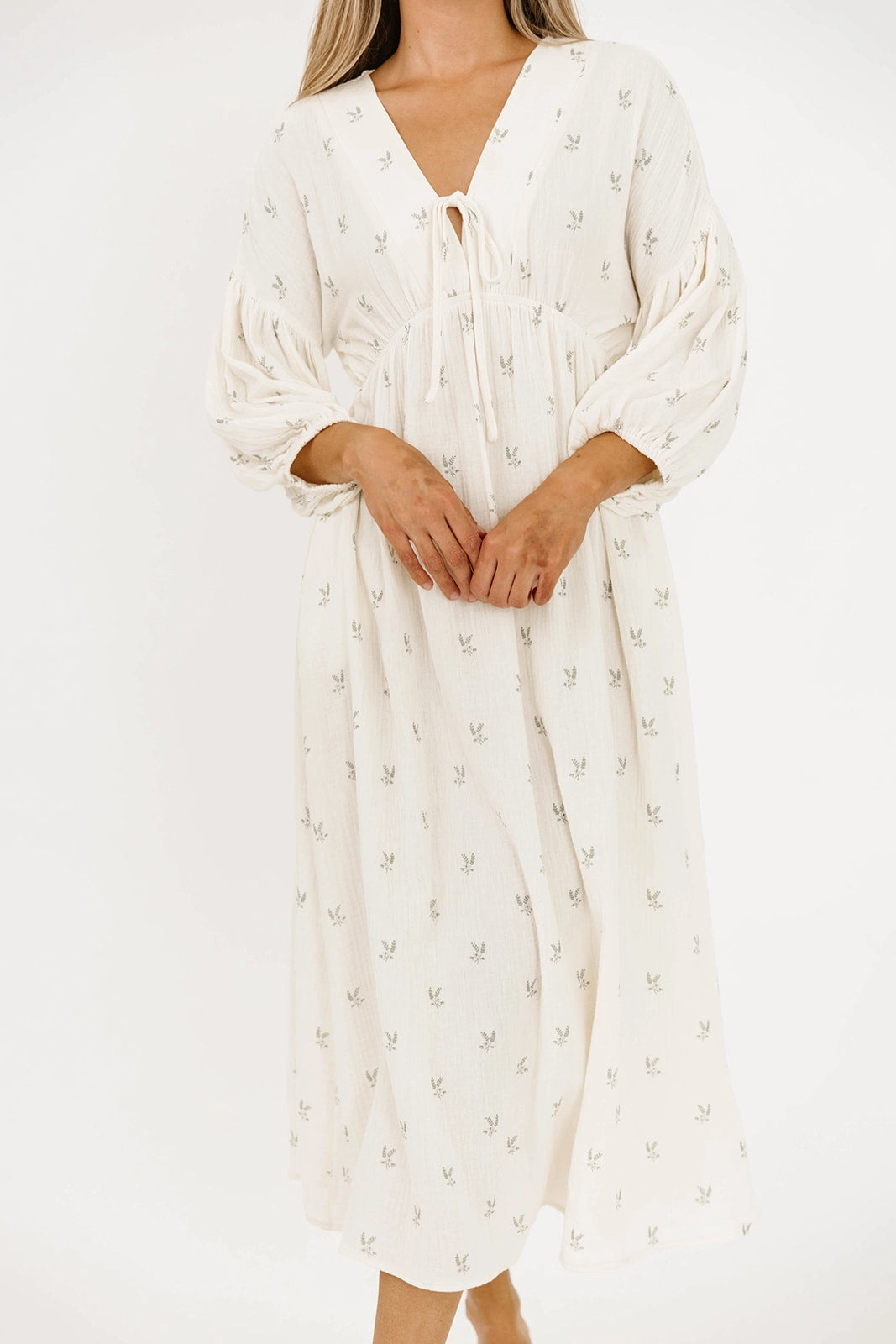 Cozy Balance Hunter Midi Dress in Soy/Sage Foliage