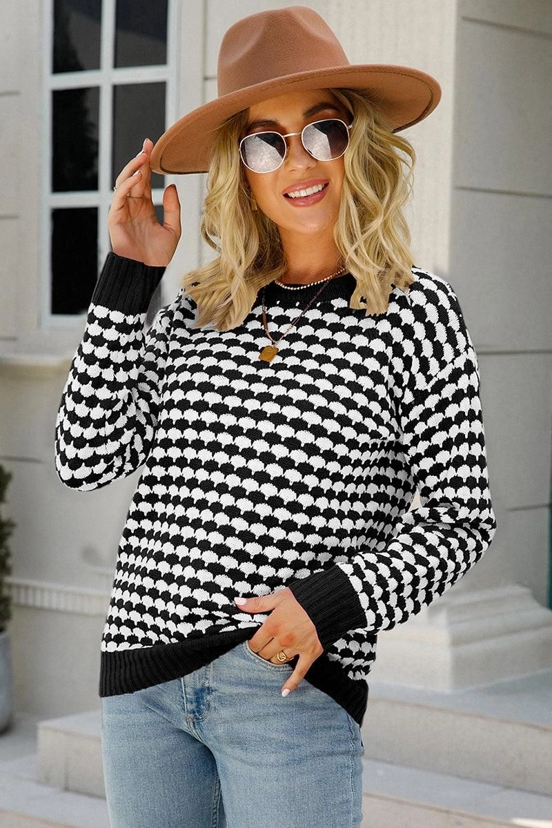 WOMENS PATTERNED ROUND NECK TOP Durable Reinforced Elbows