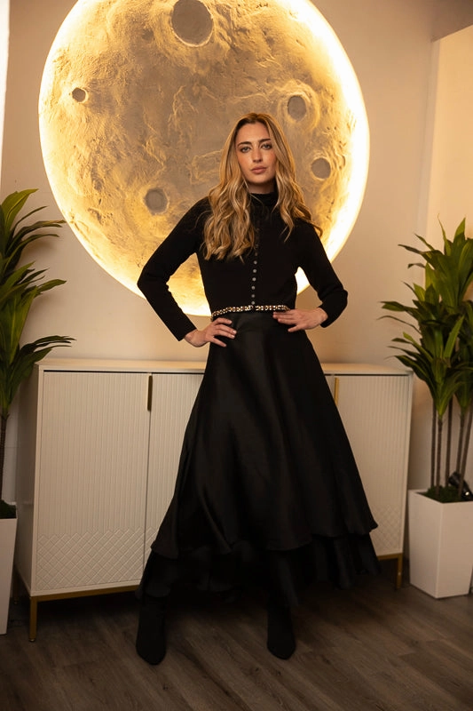 Ira Satin Skirt Fresh Texture