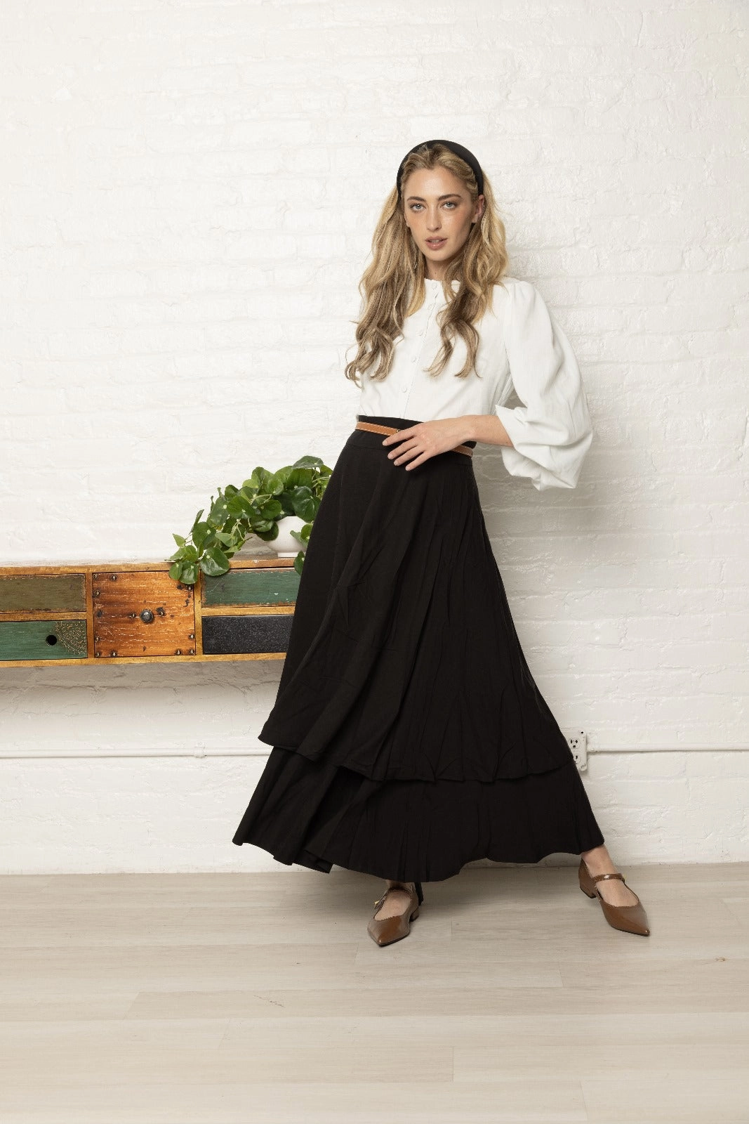 Ira Skirt City Tones Structured Shape