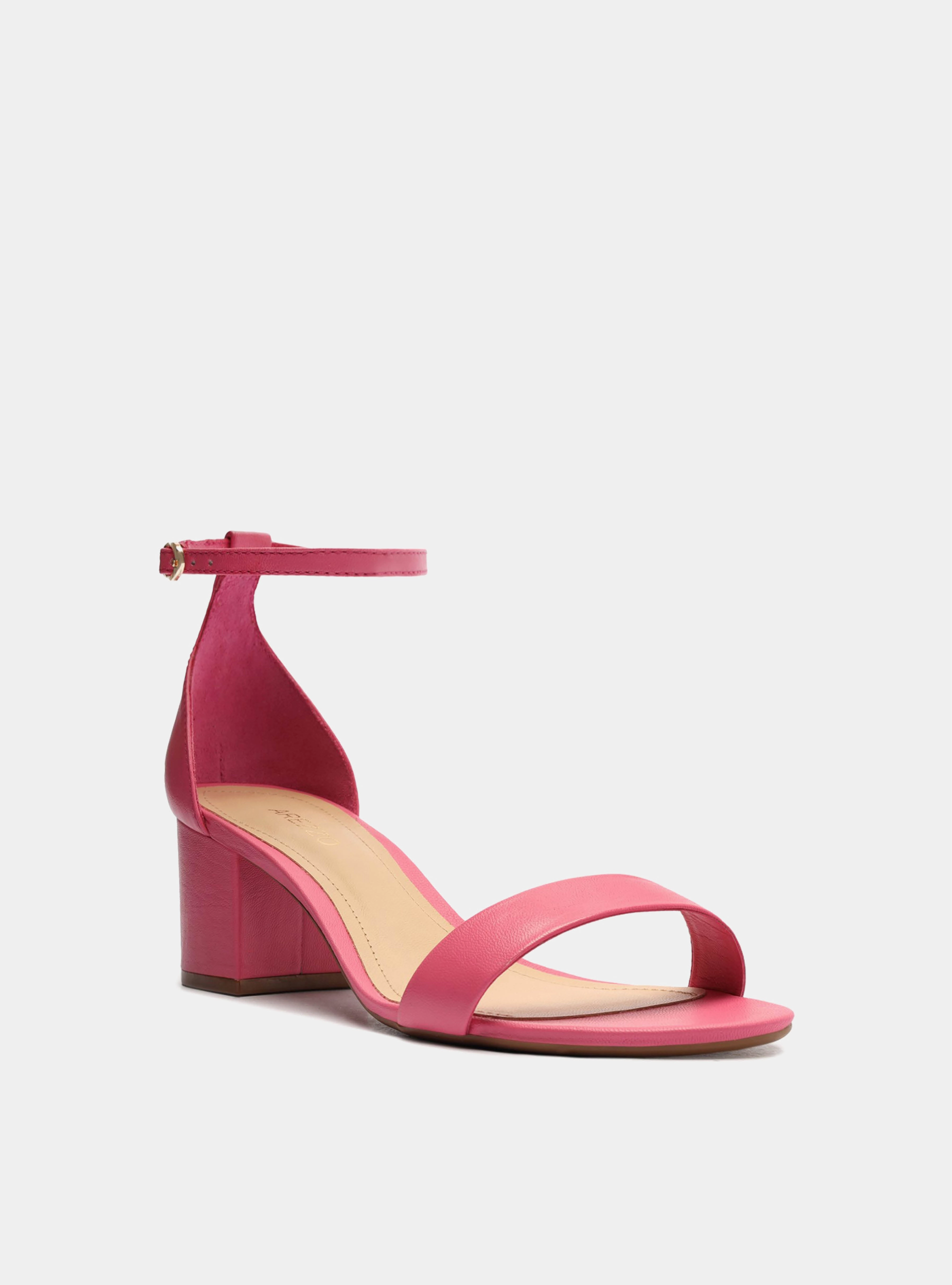 Isabelli  Leather Block Sandal Comfortable Footwear for Beach Airflow channels