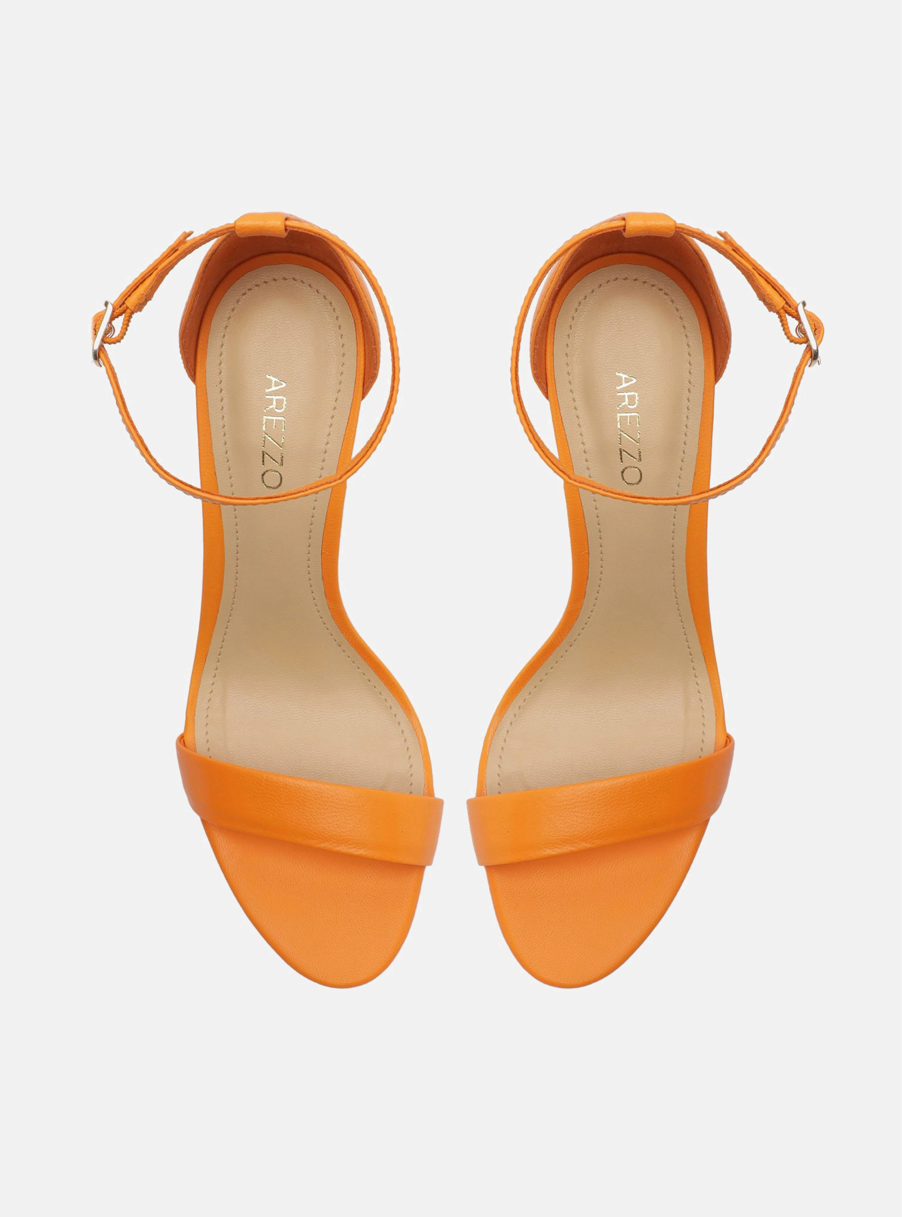 Isabelli Leather Block Sandal Aeration Channel System