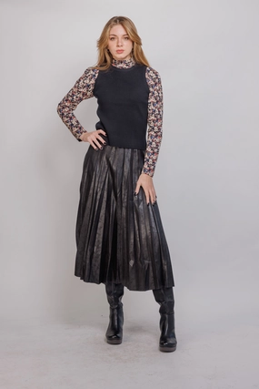 lace accents Ivee Black suede/leather  Messy Pleated Midi Skirt 25520