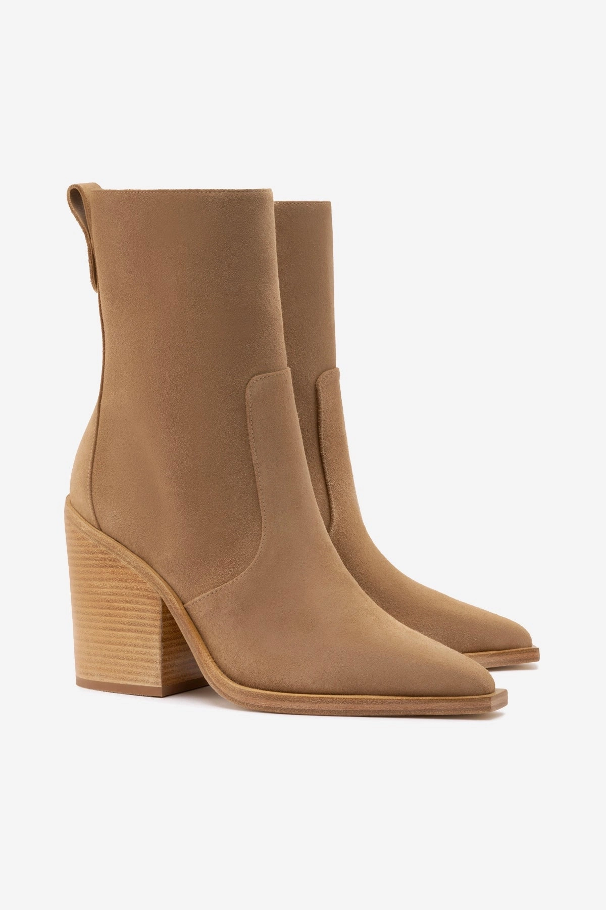 Casual City Edge James Bootie In Peanut Suede