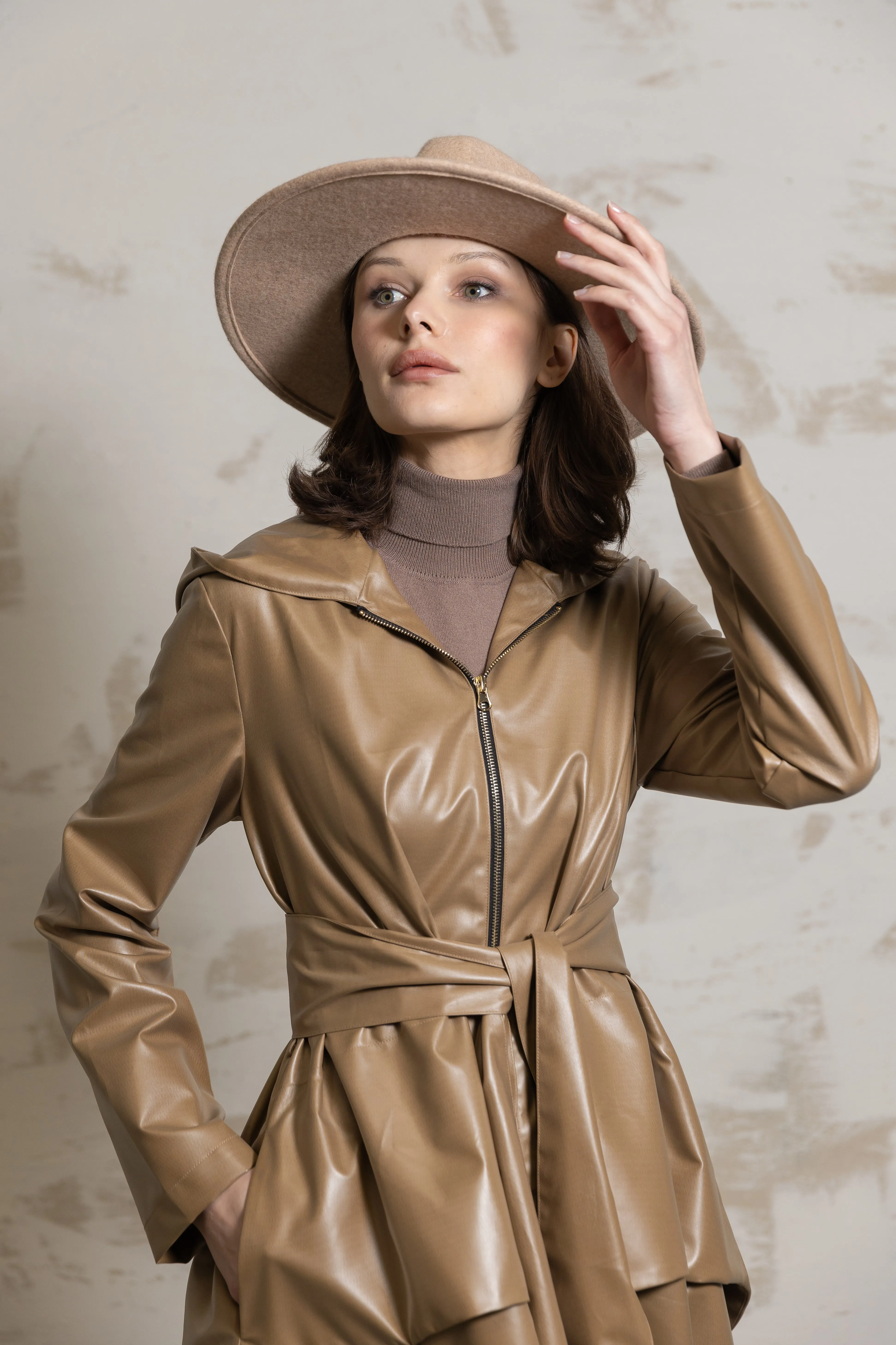 Leila Coat Lightweight Thermal NonIrritatingTags