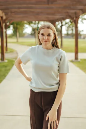 Kiara Top Wind Resistant Fabric AdjustableClosure