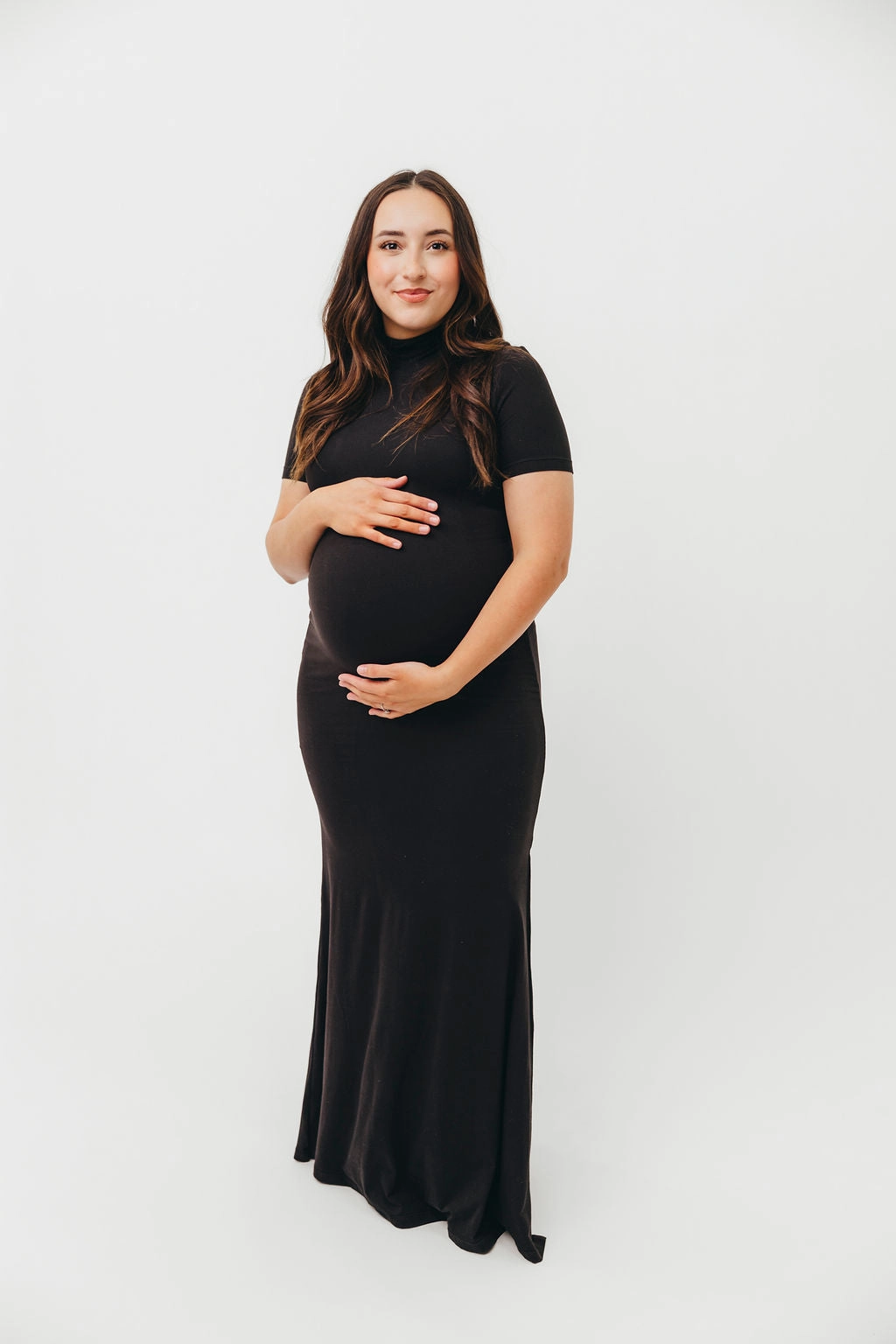 Ellis Maxi Dress in Black - Bump Friendly *Final-Sale* Trendy Wear Velvet-Sleeve