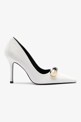 Lace Up Style Daily Essential Larroud x CPPXO Pump In White Leather
