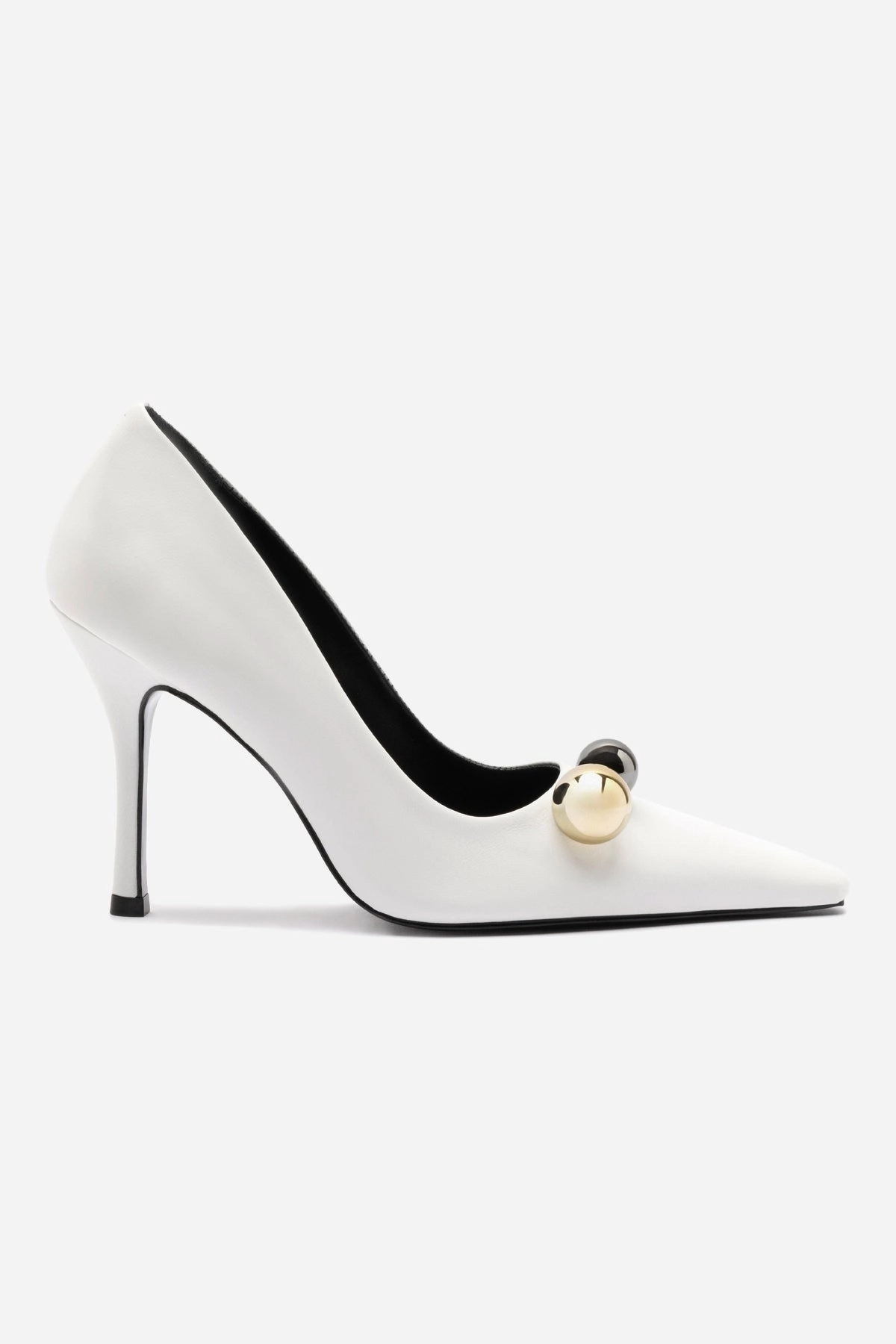 Lace Up Style Daily Essential Larroud x CPPXO Pump In White Leather