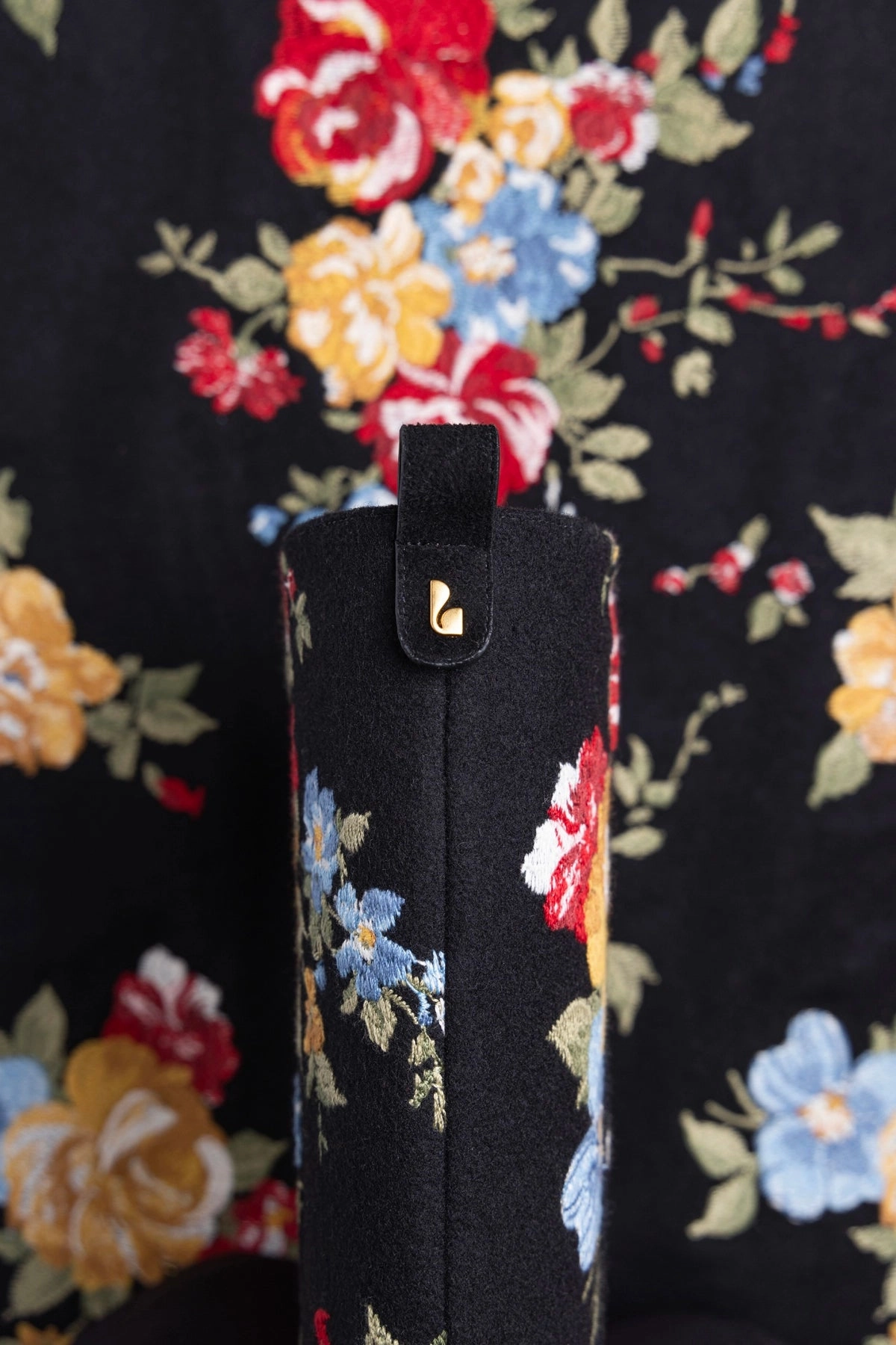 Comfort Midsole Larroud x Markarian Florencia Boot In Floral Embroidery Black Fabric