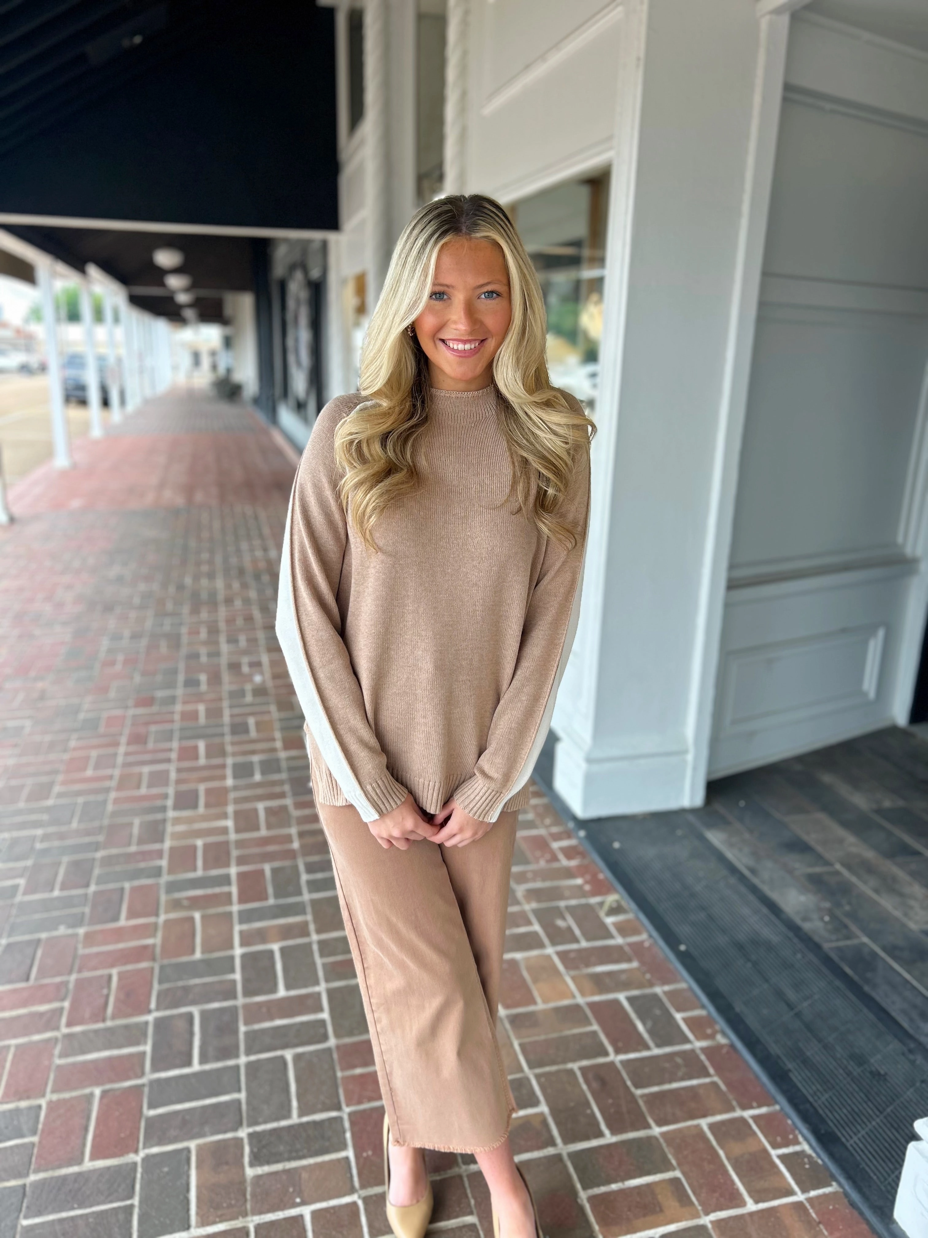 BreathableMoistureBarrier Color Block Funnel Neck Hoodie