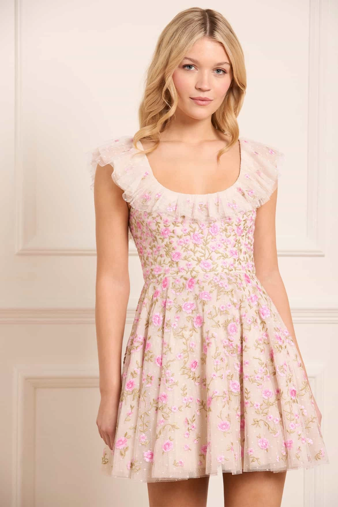 Lea Ditsy Micro Mini Dress slim cut