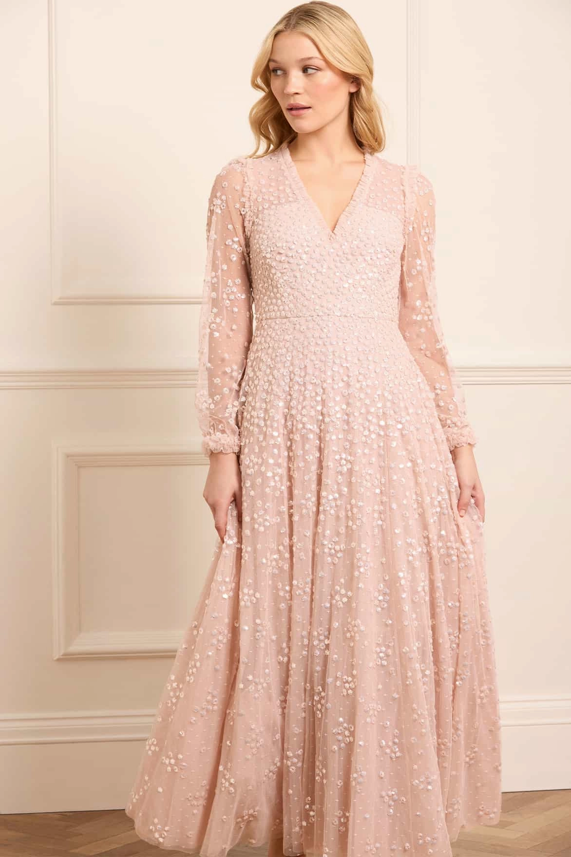 Functional Style Soft Tones Leila Dot V-Neck Ankle Gown