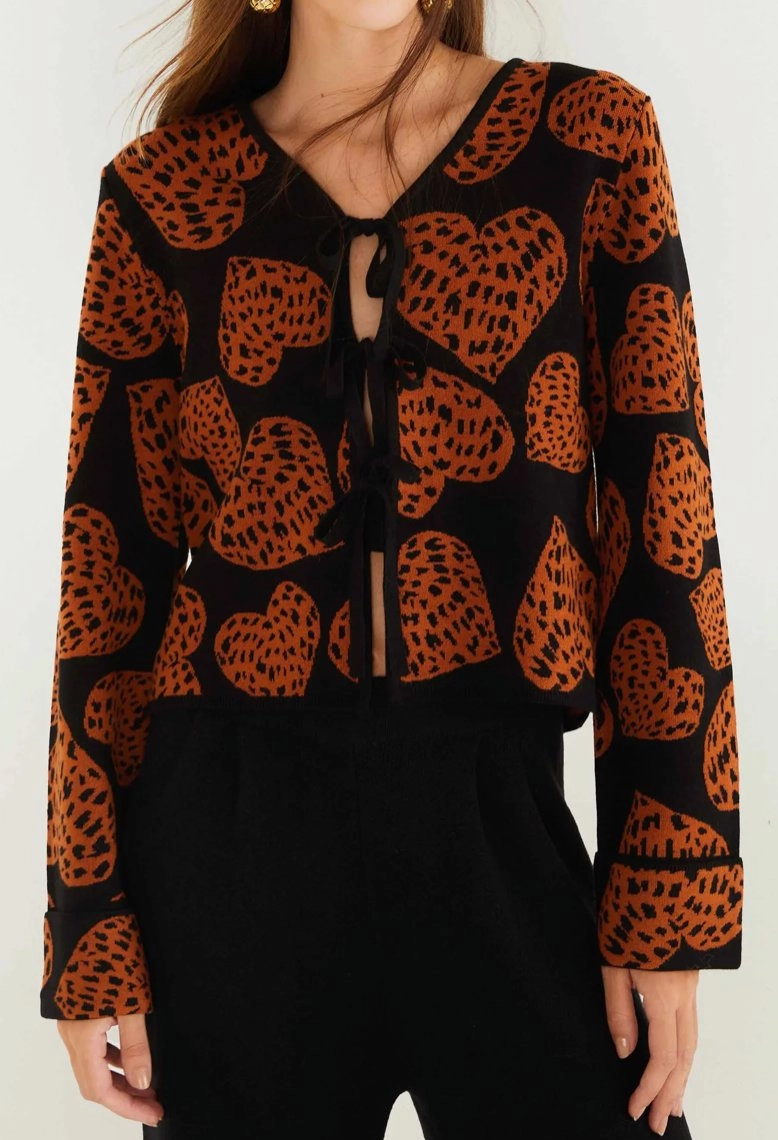 Leopard Hearts Knit Cardigan Unstructured Fit