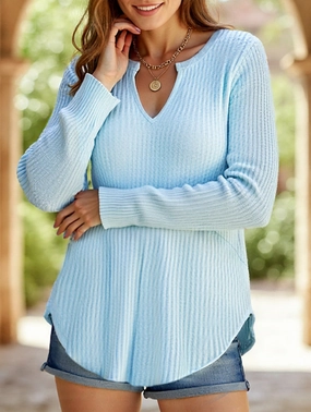 AdvancedAirflowChannels Loose solid color V-neck curved sweater