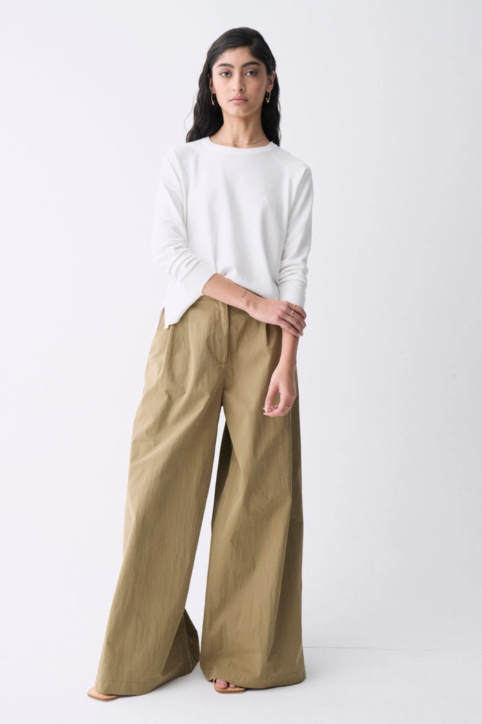 Fade Resistant Coating Adjustable Collar System LORRAINE SWEATER