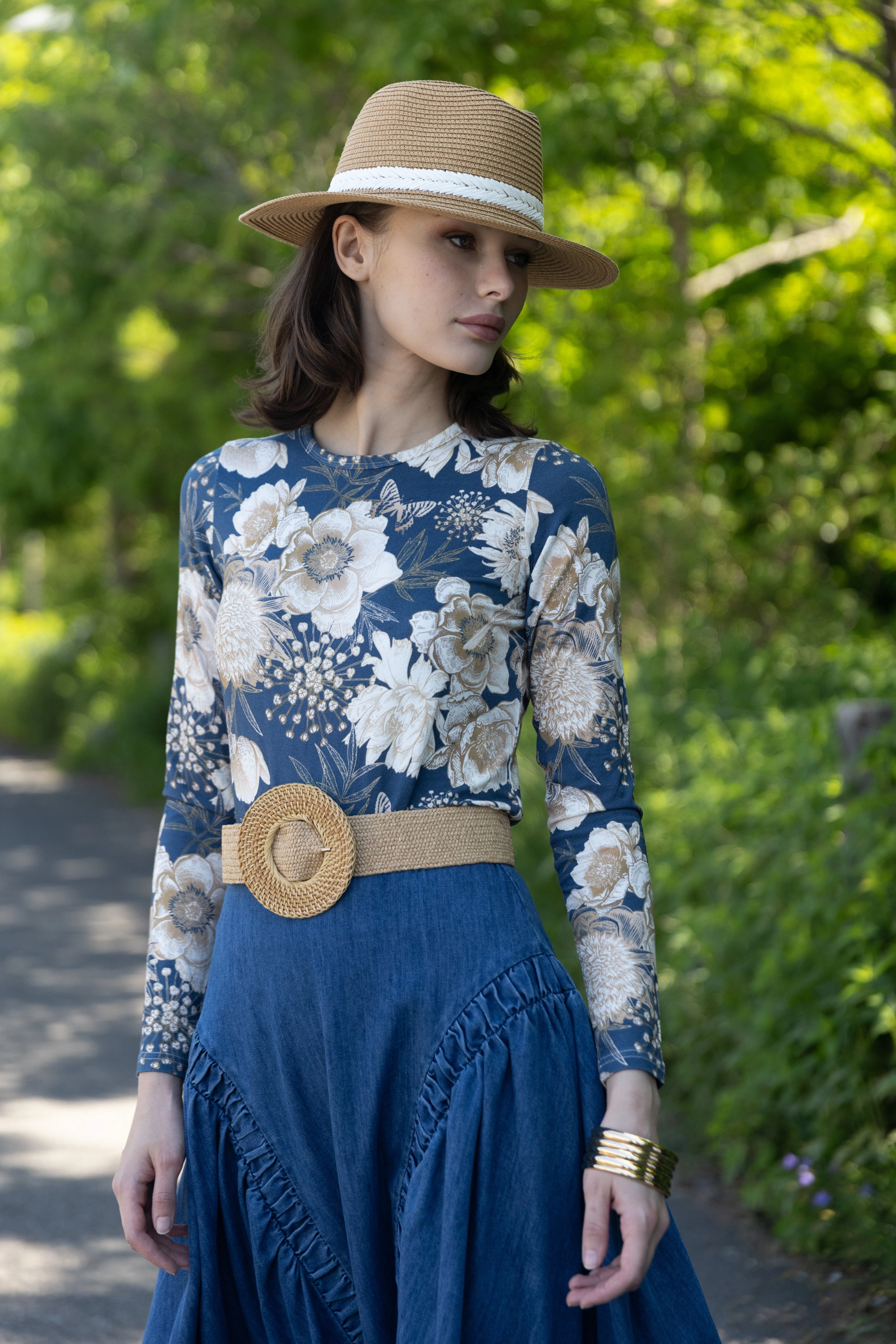 Luna Floral Tee Sporty Style