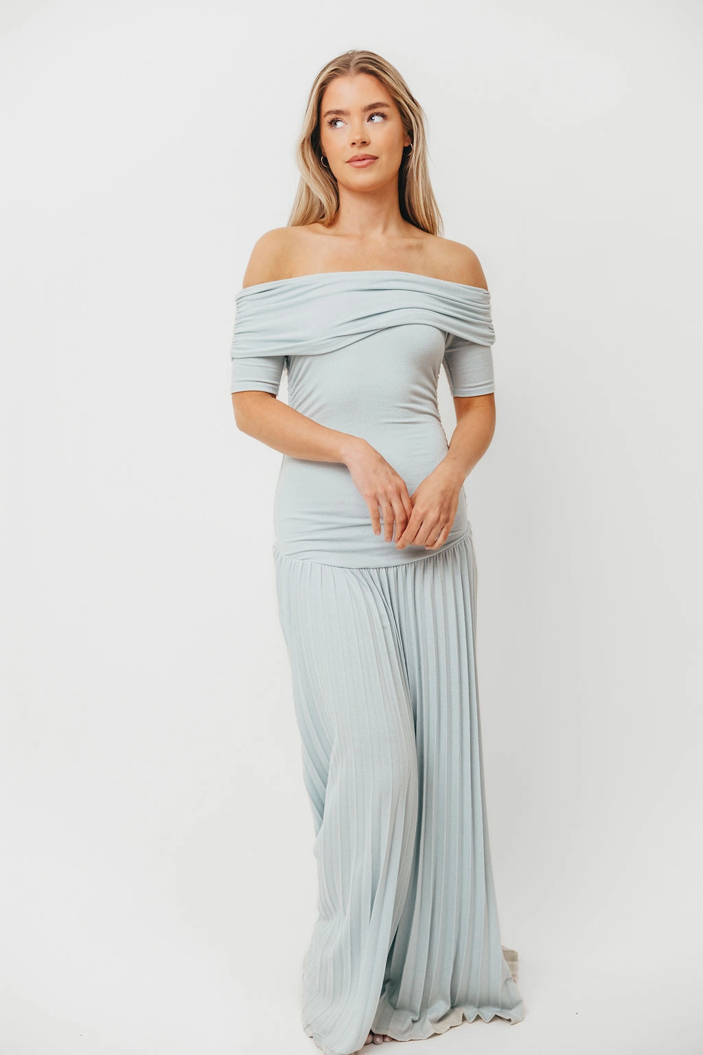 Casual-Look Easy Elegance The Lennox Maxi Dress in Dusty Blue