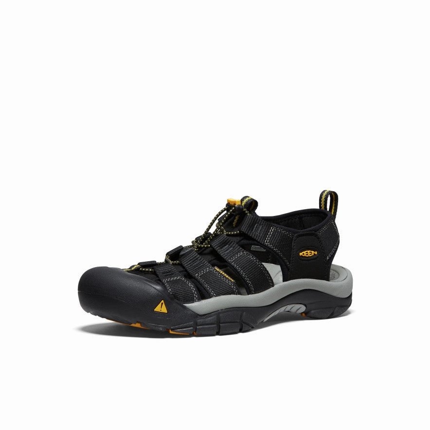 Men's Newport H2 Sandal  |  Black morning run Low Profile Silhouette
