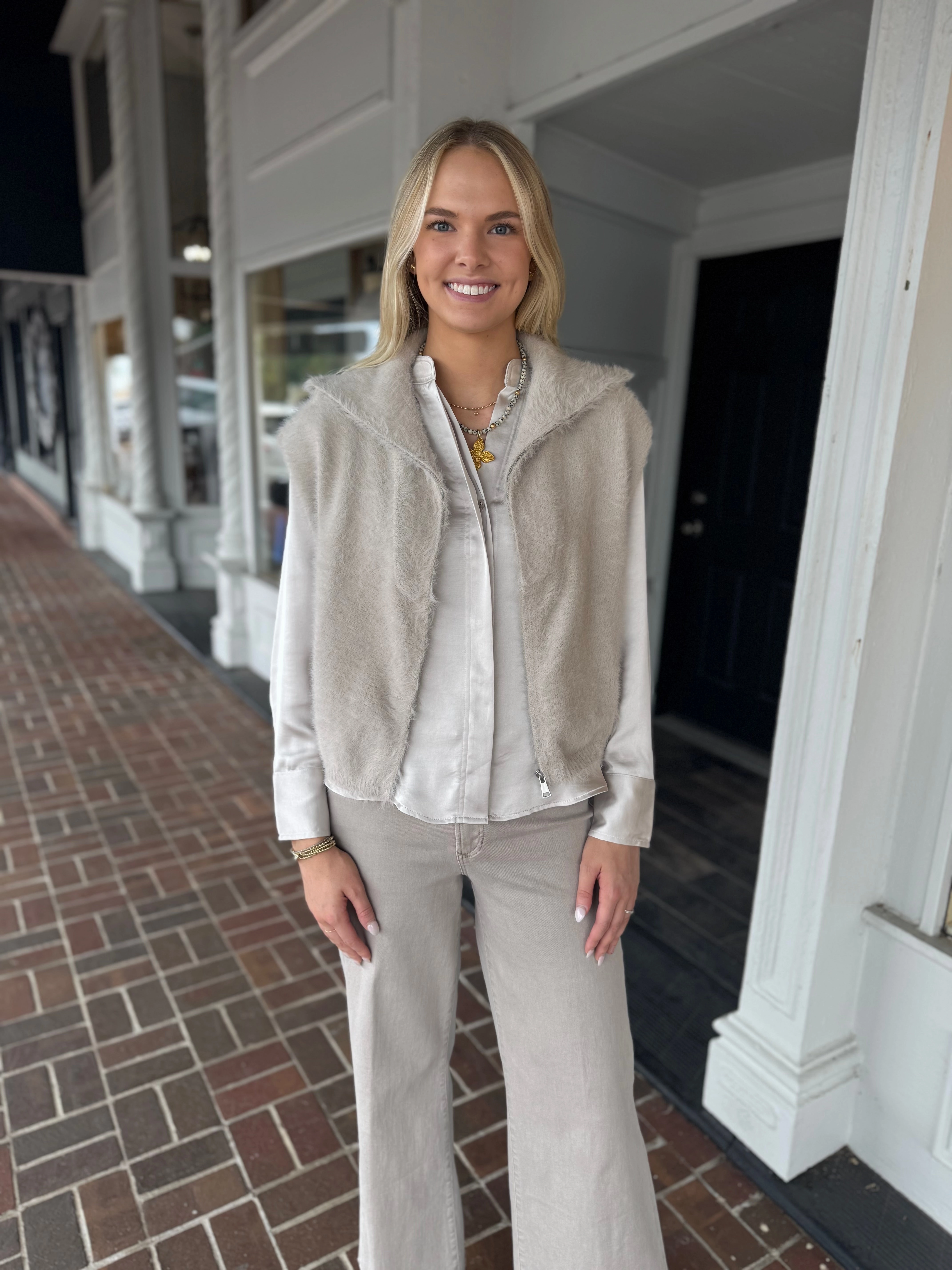 Florez Zip Up Sweater in Off-White FlexibleCuffs