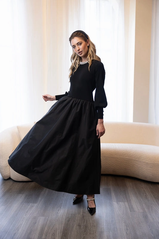 Mira MM Dress Light Wrap Casual day-to-night piece