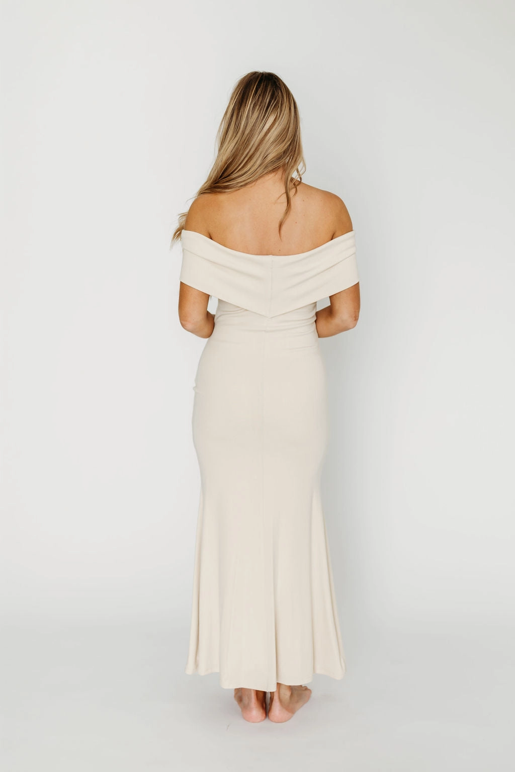 Monroe Maxi Dress in Ivory - Bump Friendly Profile Enhancer