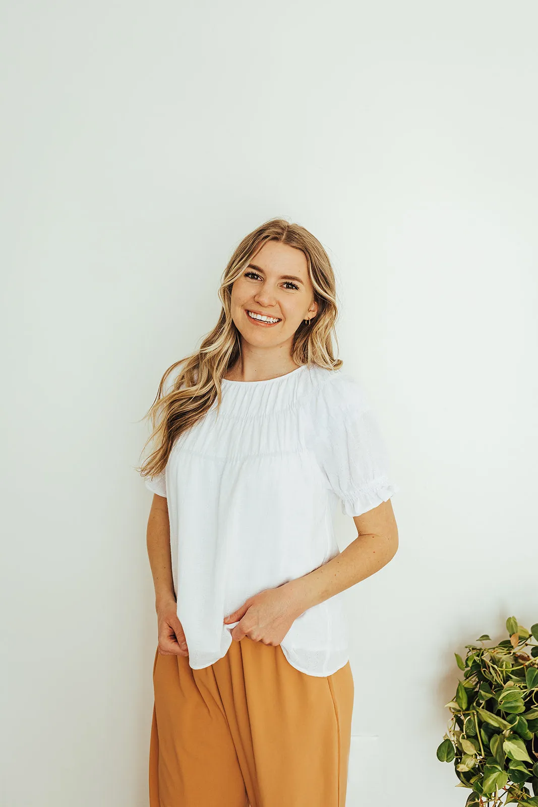 Seamless Knit Design Convertible Collar Hannah Top