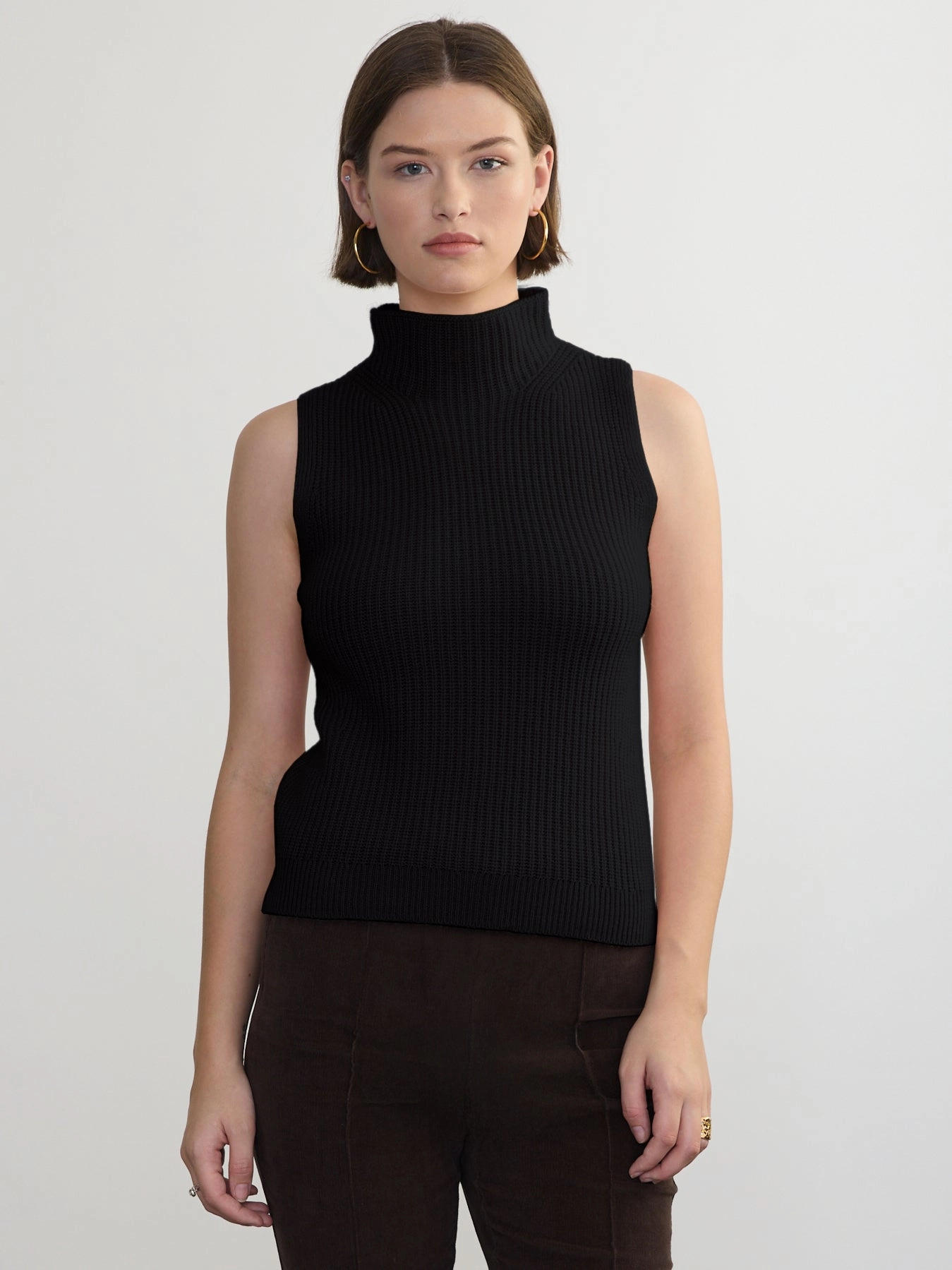 Sustainable Manufacturing Process Fun Design ANSELMO SLEEVELESS TURTLENECK
