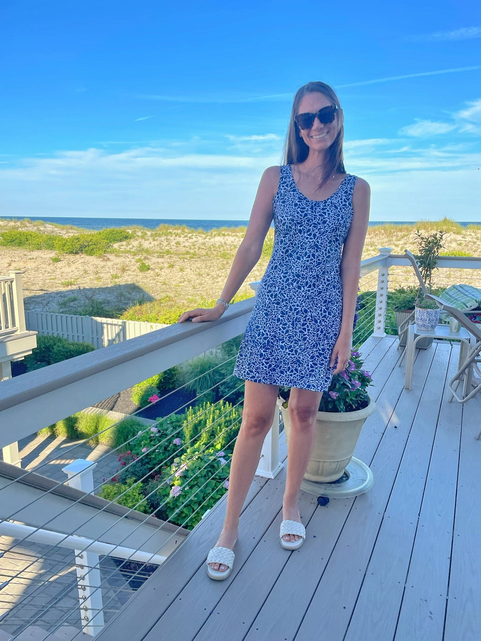 Crisp Texture Style focused Bali Tank Dress Variegated Leaves Navy/White