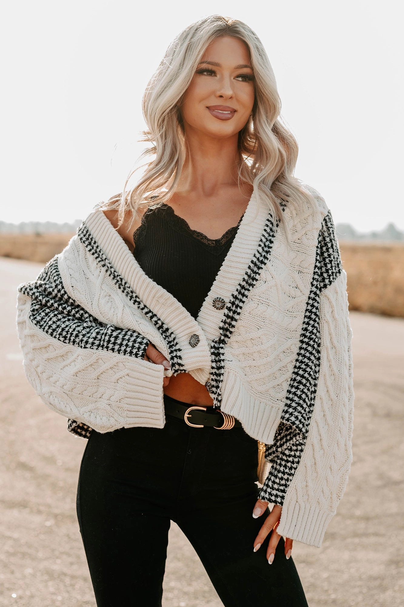 LightweightConstruction Nest Mode Knit Houndstooth POL Cardigan (Ivory/Black)