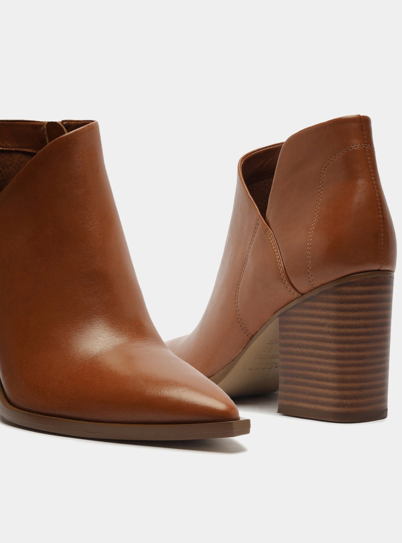 Cora Leather Block Ankle Boot Neutral Finish Pastel Glow