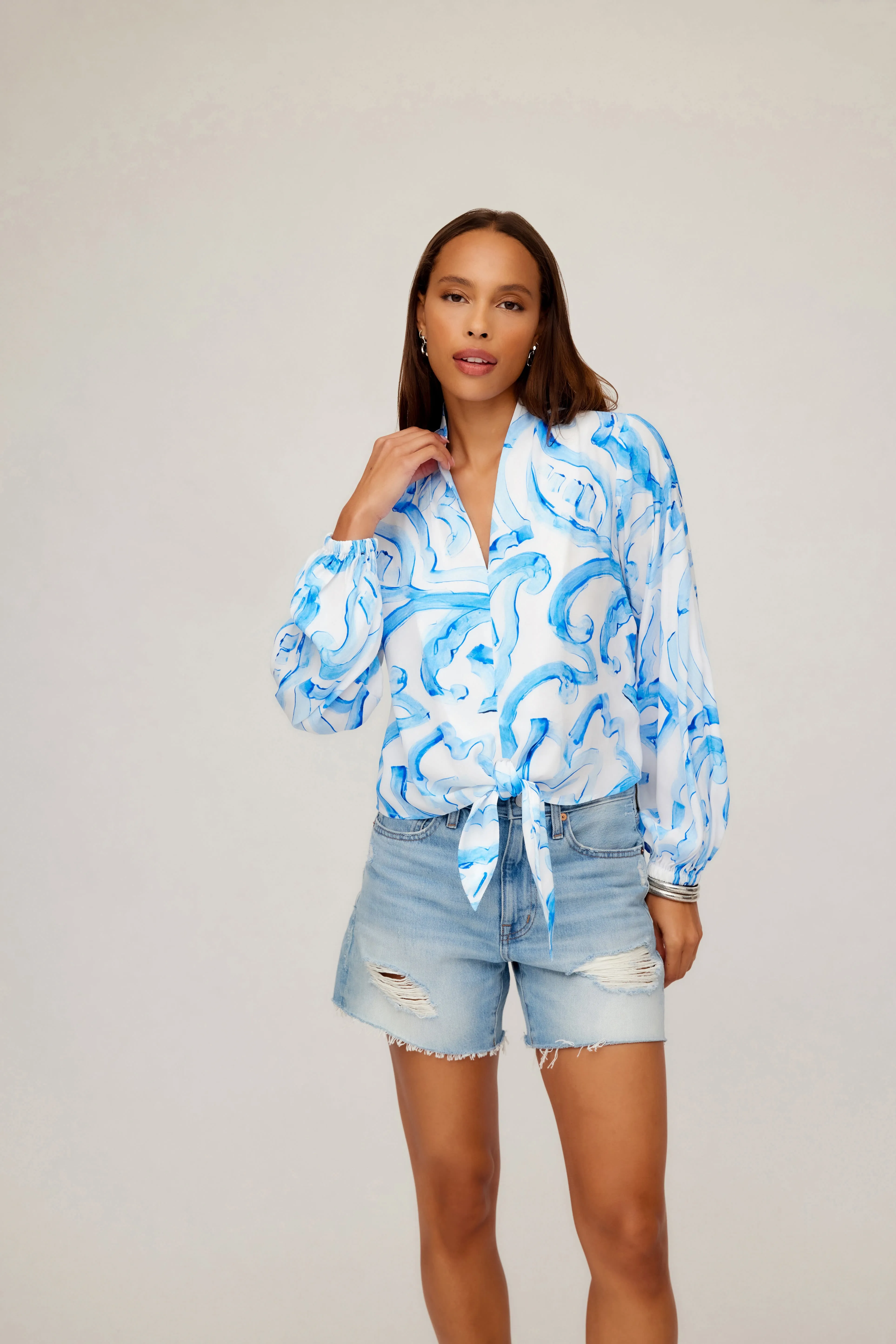 Quick Release Buttons HighStretch Scarlet Tie Front Top Painted Paisley